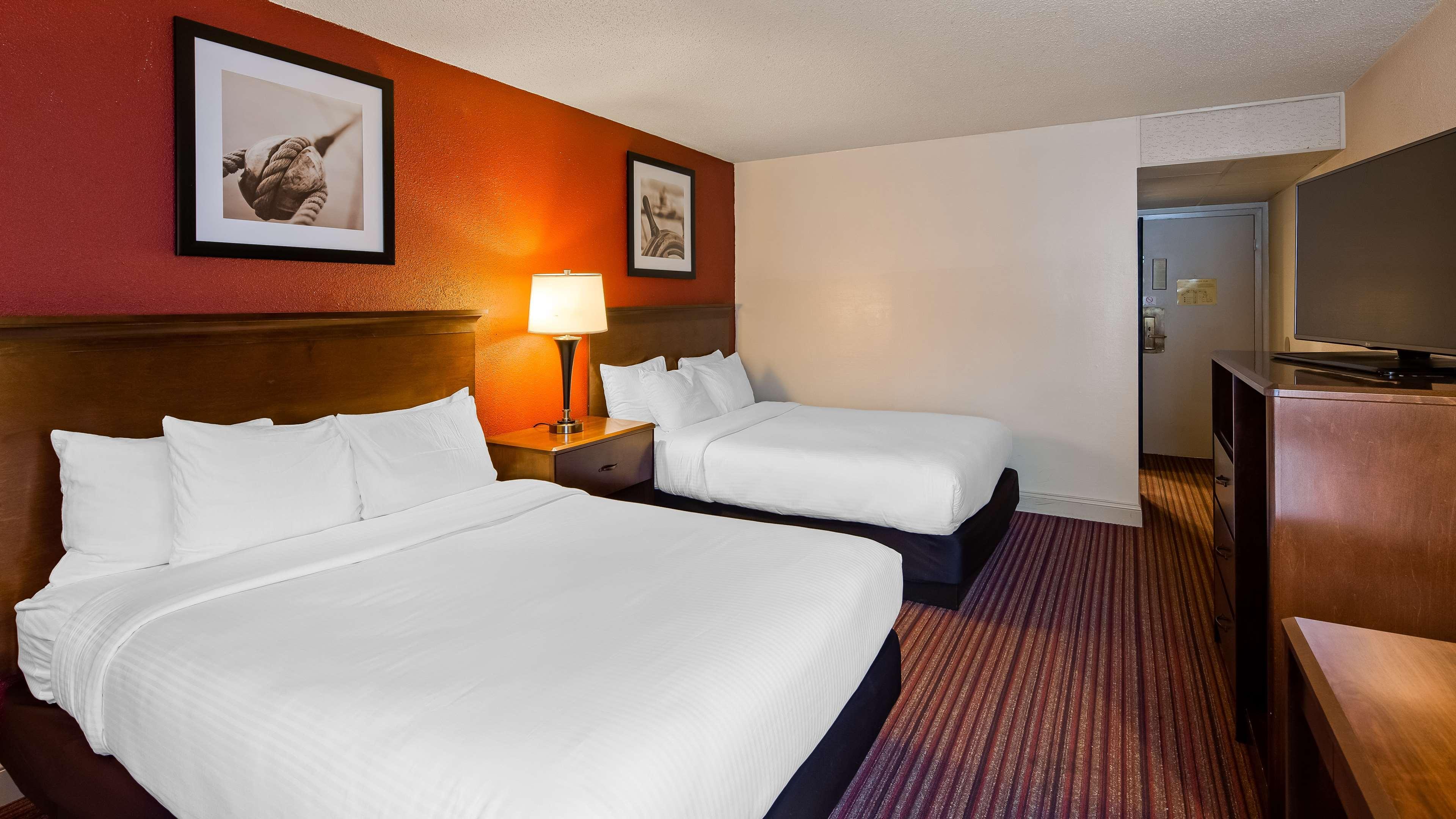 Western Merry Manor 3* South Portland